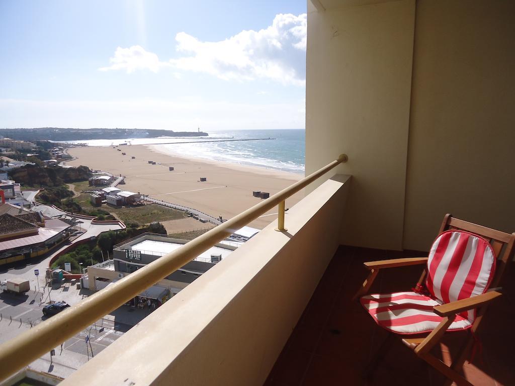 Apartamentos Varandas Da Rocha ปอร์ติเมา ห้อง รูปภาพ