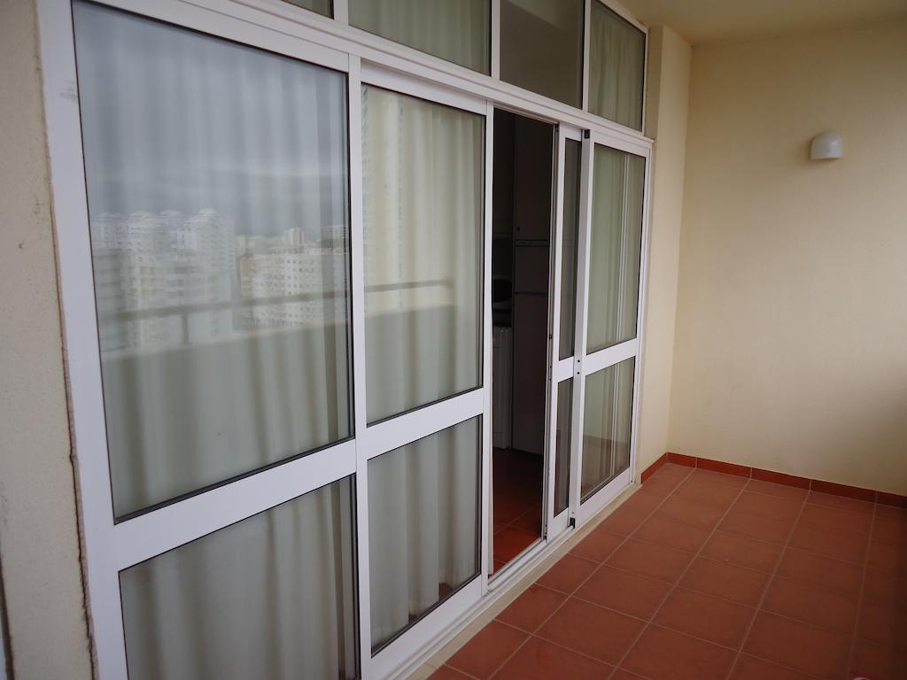Apartamentos Varandas Da Rocha ปอร์ติเมา ห้อง รูปภาพ