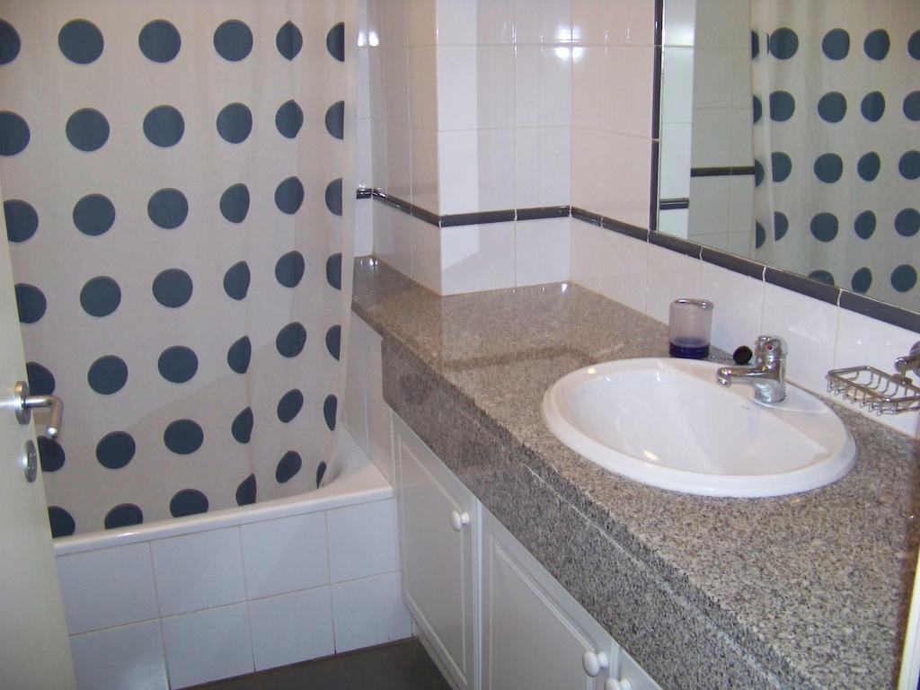 Apartamentos Varandas Da Rocha ปอร์ติเมา ห้อง รูปภาพ