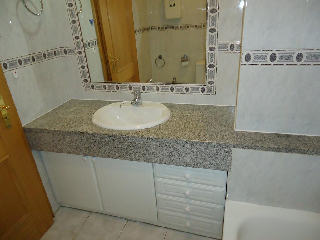 Apartamentos Varandas Da Rocha ปอร์ติเมา ภายนอก รูปภาพ